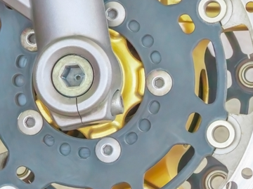 Buy High Quality Genuine Brake Disc Plate at Low Price. Fast Delivery. Bike Spare Parts Online for Bajaj, Honda, Yamaha, Hero, Suzuki